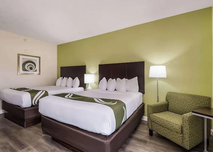 Quality Inn & Suites Quincy - Downtown