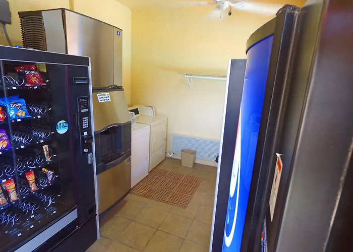 Ramada By Wyndham & Suites South Padre Island At The Beach