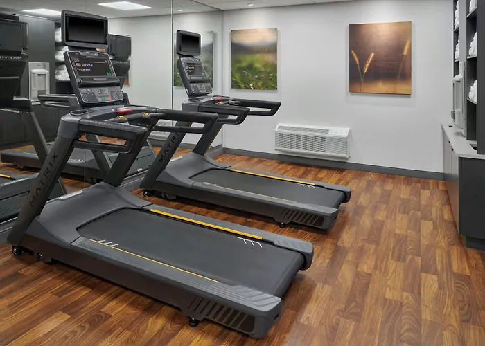 Fairfield Inn & Suites Detroit Farmington Hills