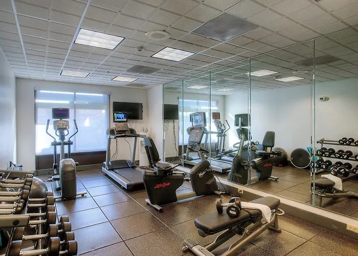 Holiday Inn Express & Suites Tempe By Ihg