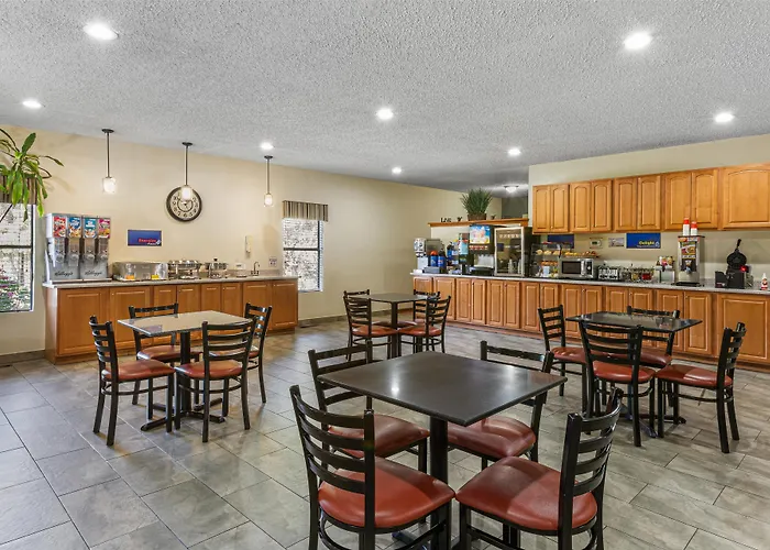 Ruidoso Downs Hotels