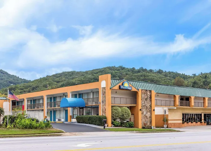 Days Inn By Wyndham Clayton