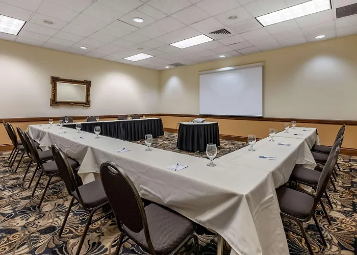 Best Western Gateway Grand