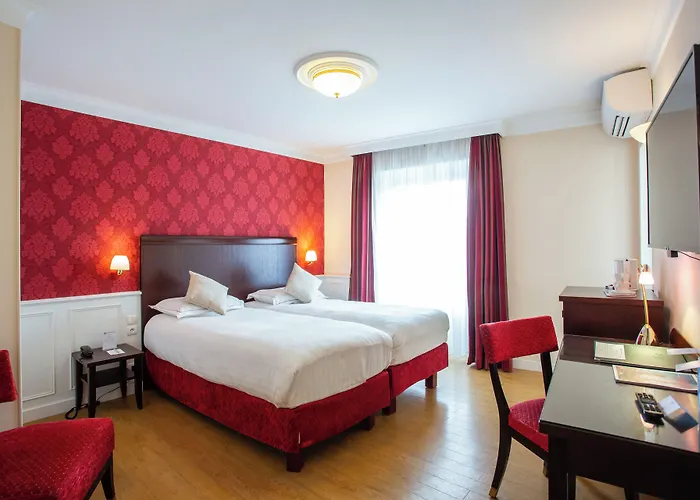 Best Western Plus Hotel D'Angleterre - Centre Historique