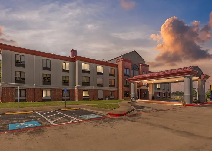 Comfort Inn & Suites Tyler North