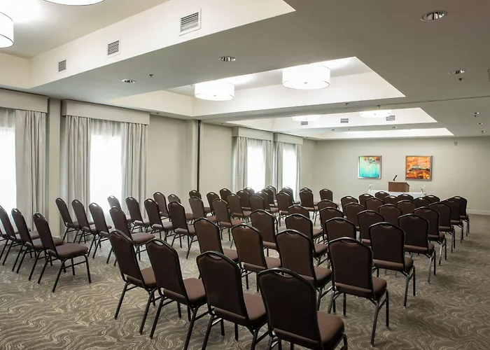 Holiday Inn & Suites Raleigh Cary By Ihg