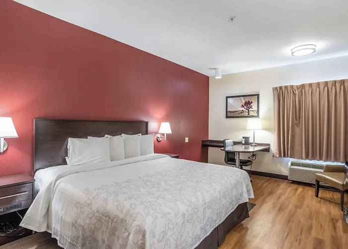 Red Roof Inn Plus Austin South - Airport