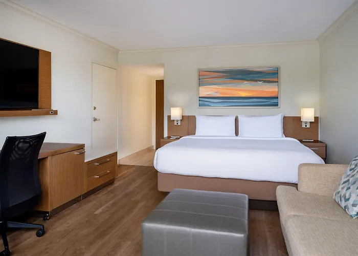Courtyard By Marriott - Naples