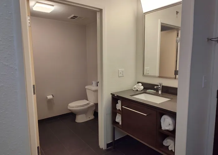 Courtyard By Marriott Flint Grand Blanc