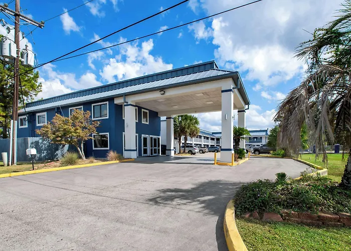 America'S Best Inn & Suites Gonzales
