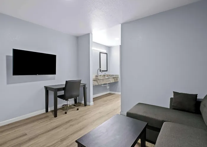 America'S Best Inn & Suites Gonzales