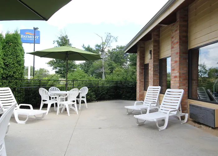 Baymont By Wyndham Muskegon