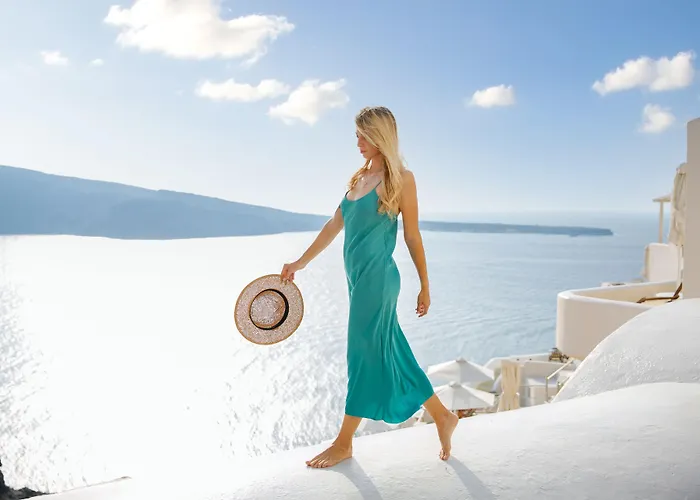 Oia Mare Villas (Adults Only)