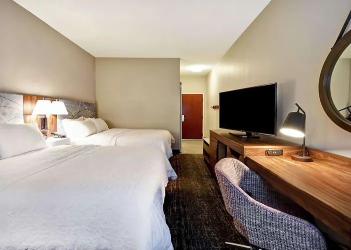 Hampton Inn Atlanta-Mall Of Georgia