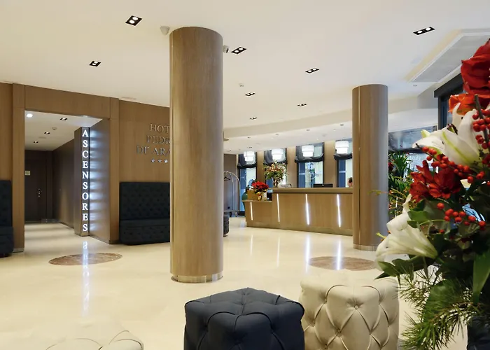 Hotel Pedro I De Aragon 4 Estrellas SUPERIOR