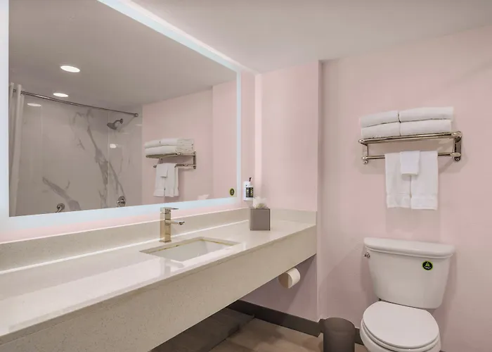B&B Hotel Miami Airport