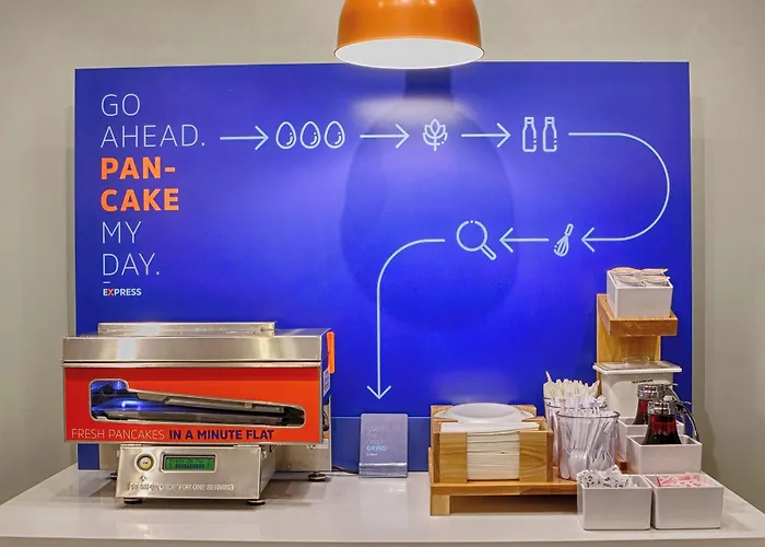 Holiday Inn Express Grand Rapids Southwest By Ihg