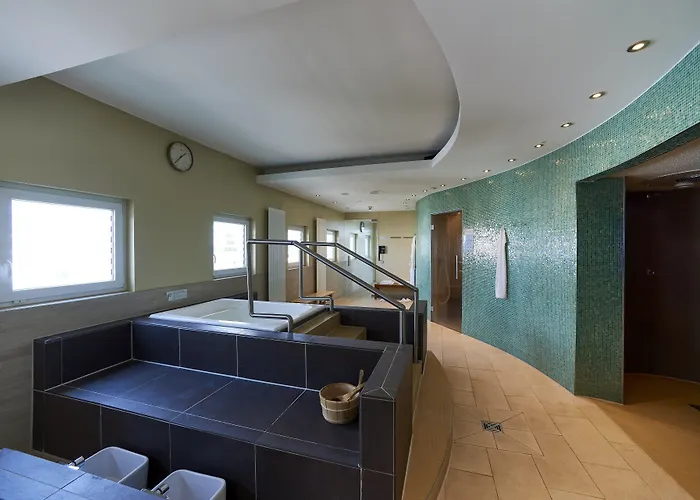 Holiday Inn Berlin Airport - Conference Centre By Ihg