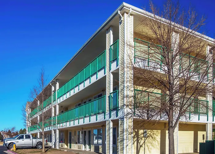 Hometowne Studios By Red Roof Colorado Springs - Airport