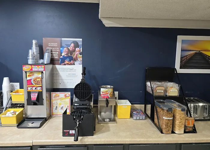 Days Inn And Suites By Wyndham Port Huron