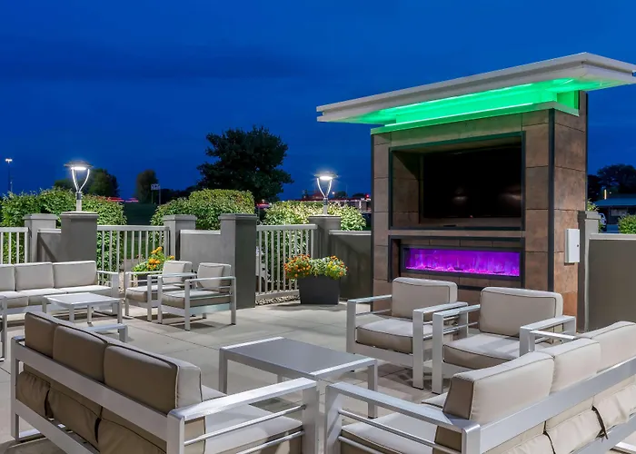 La Quinta By Wyndham Des Moines West Clive