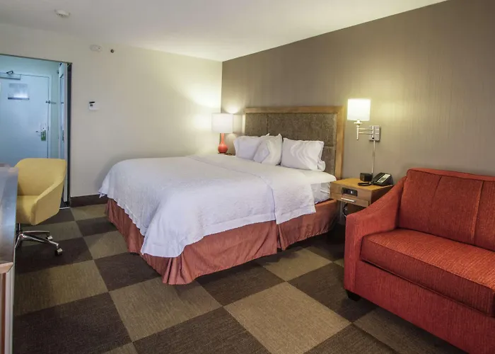 Hampton Inn South Haven