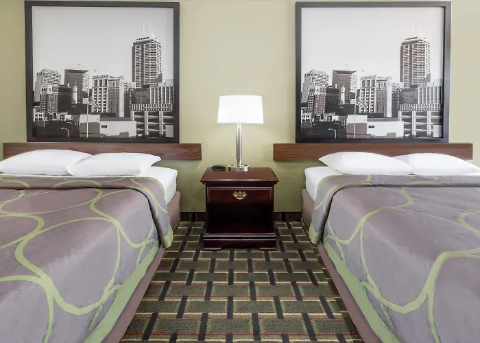Super 8 By Wyndham Logansport