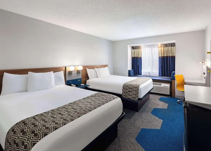 Microtel Inn Bowling Green