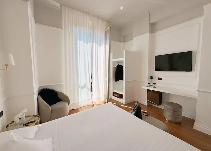 Rechigi Park Hotel