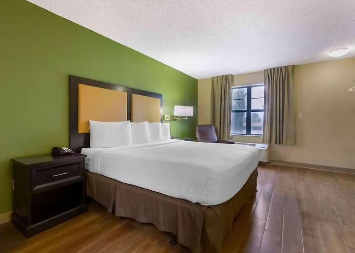 Studio 6 Suites Seattle Kent Wa