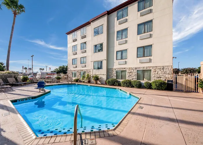 Red Roof Inn Laredo