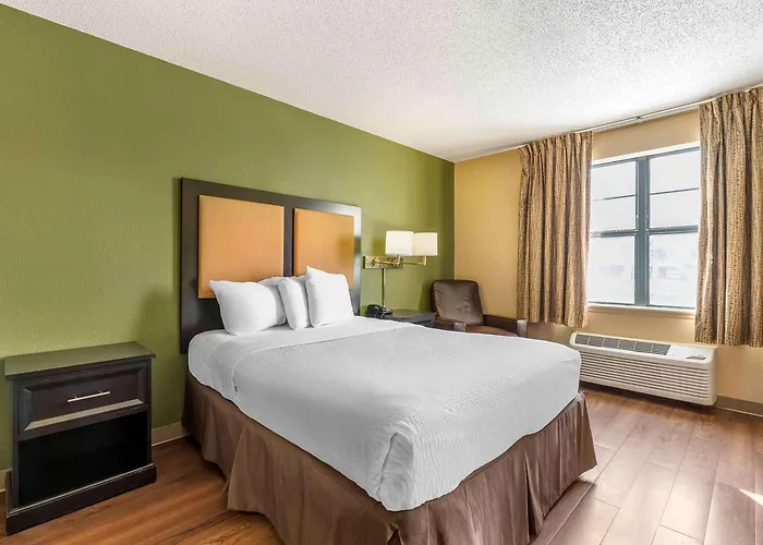 Extended Stay America Suites - Minneapolis - Maple Grove