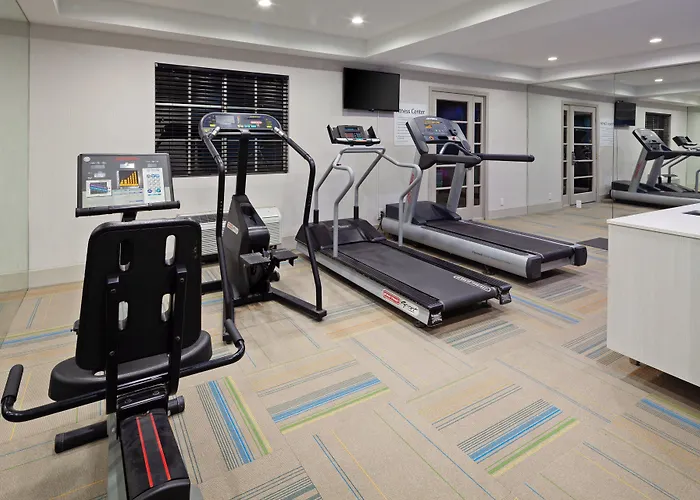 Holiday Inn Express Hotel & Suites San Diego-Escondido By Ihg
