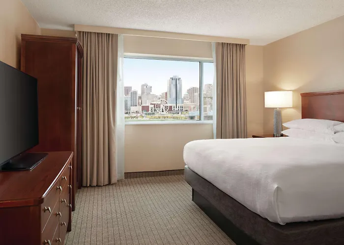 Embassy Suites Cincinnati - Rivercenter