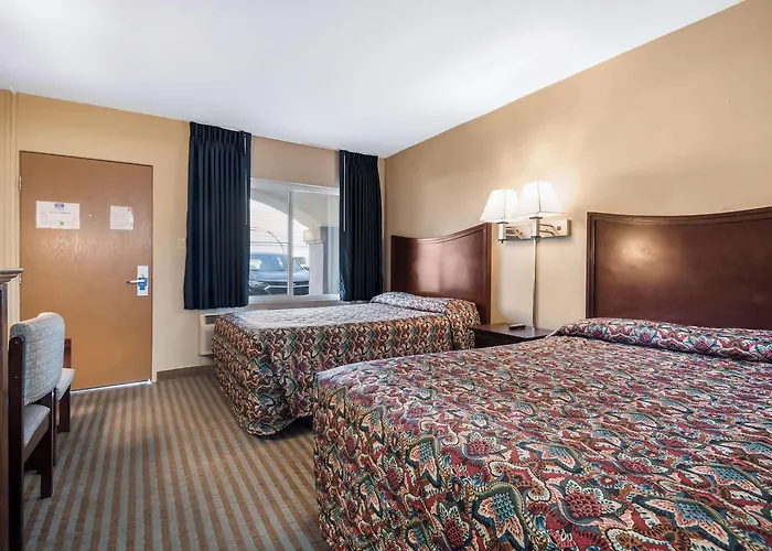 Rodeway Inn Regalodge