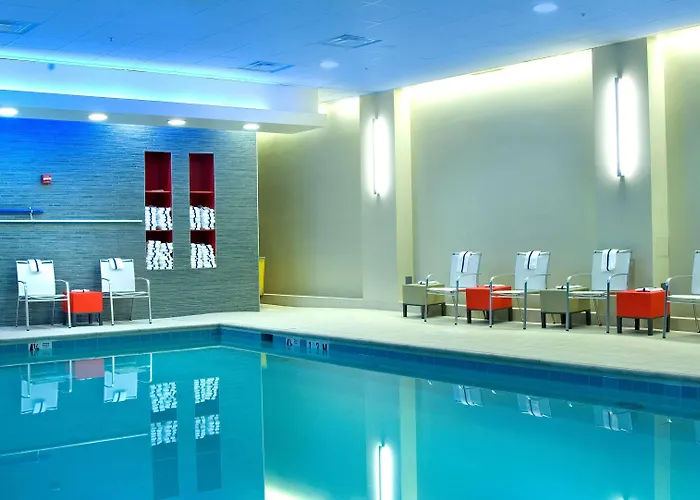 Embassy Suites By Hilton Alexandria Old Town