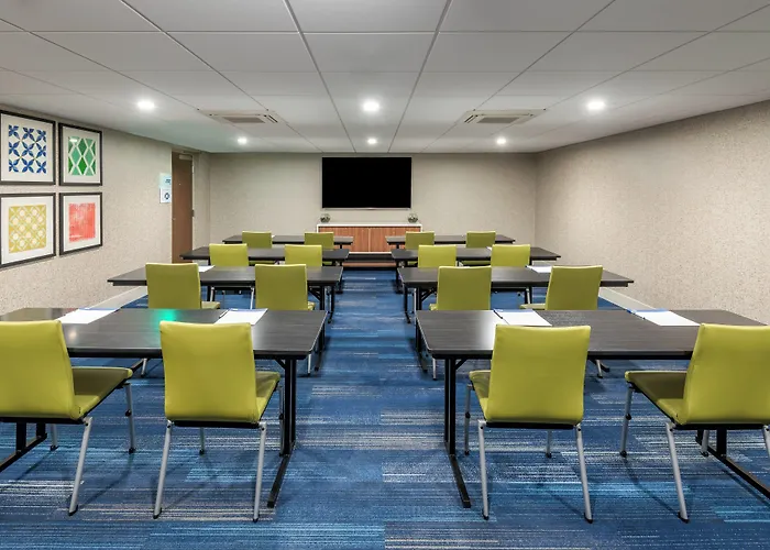 Holiday Inn Express & Suites Santa Ana - Orange County By Ihg