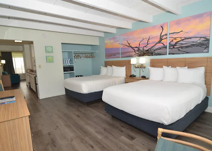 Days Inn & Suites By Wyndham Jekyll Island