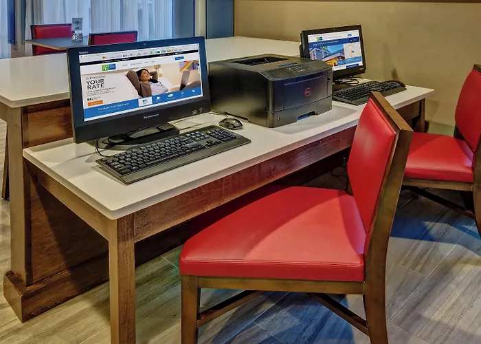 Holiday Inn Express Memphis Medical Center - Midtown By Ihg