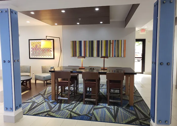 Holiday Inn Express Arlington Interstate 20 Parks Mall By Ihg