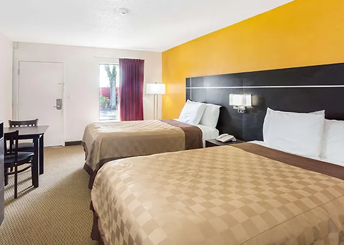 Magnuson Hotel Bradenton