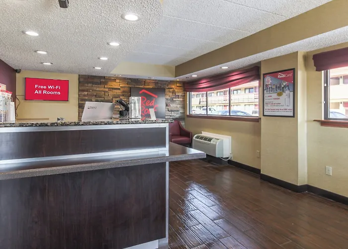 Red Roof Inn Detroit - Troy
