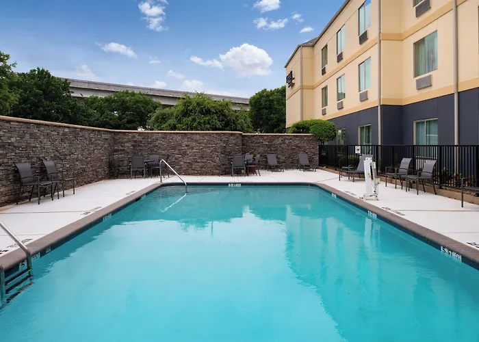 Fairfield Inn Arlington Near Six Flags