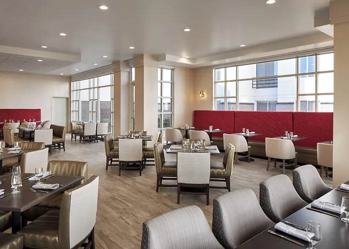 Sheraton Richmond Airport Hotel