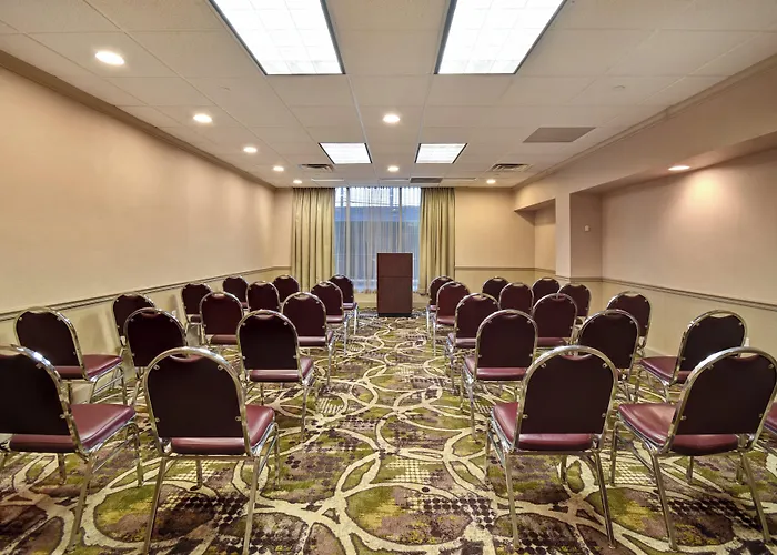 Holiday Inn Cincinnati-Riverfront By Ihg