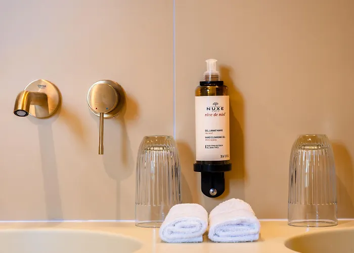 Hotel Jardin De Cluny