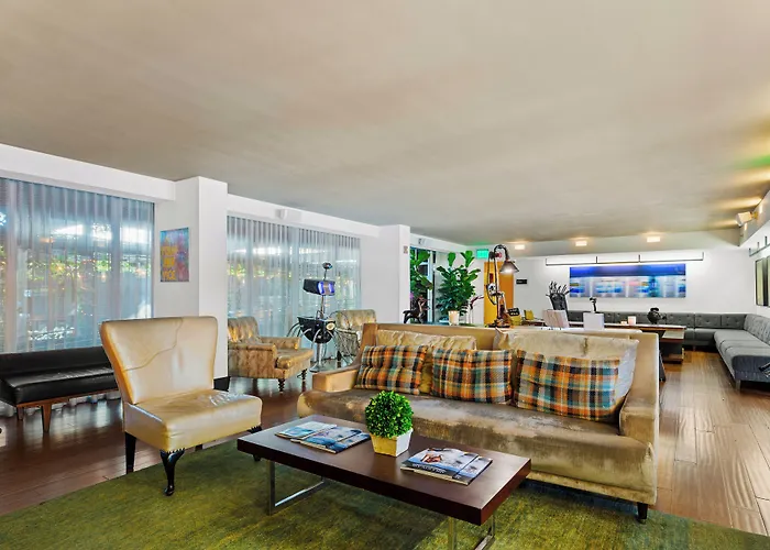 Hotels in Greenwich