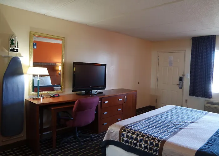 Howard Johnson By Wyndham Perry Ga