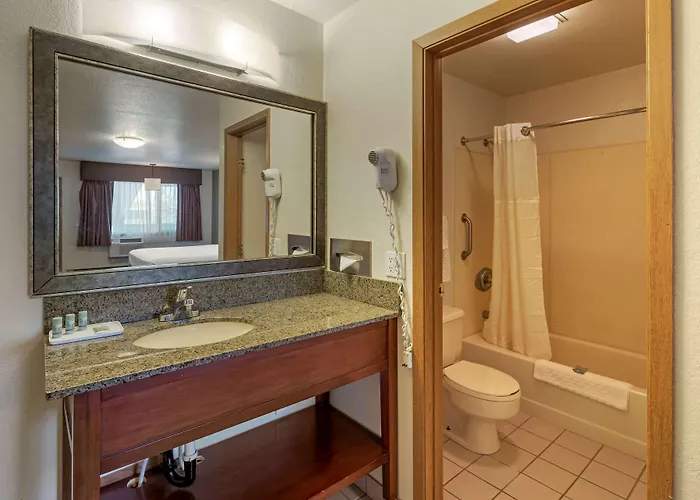 Best Western King Salmon Inn
