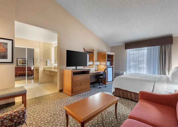 Best Western Plus Oak Harbor Hotel & Conference Center